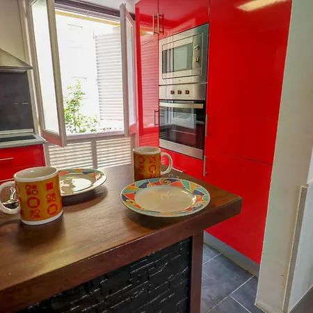 아파트 Rubi By Hello Homes 시체스
